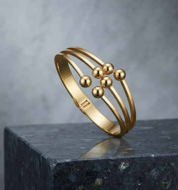 Remo premium gold-plated jewelry with sparkling zircon stones, elegant bridal and party wear accessory.