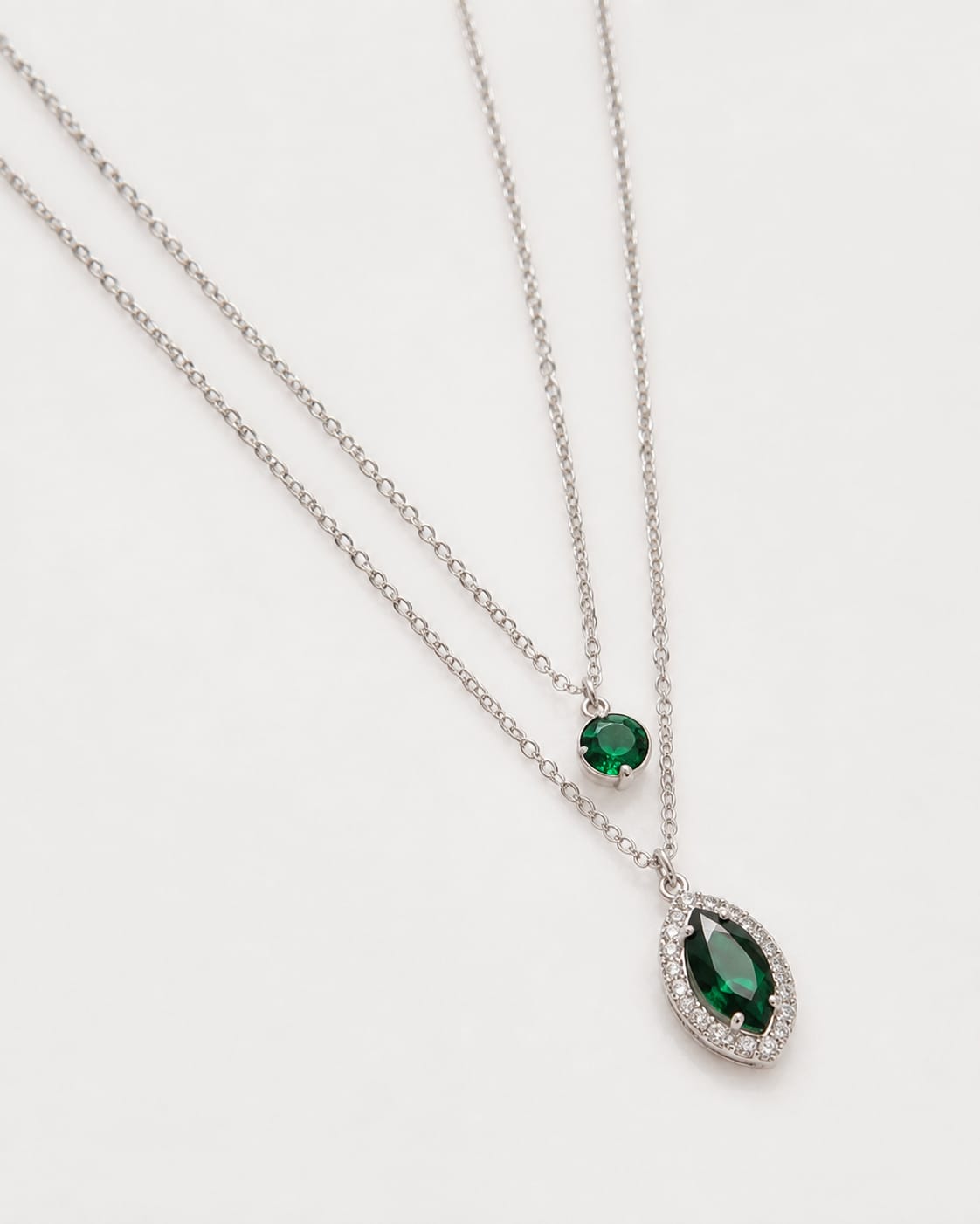 zartaj-elegant-pakistani-jewelry-design.jpg